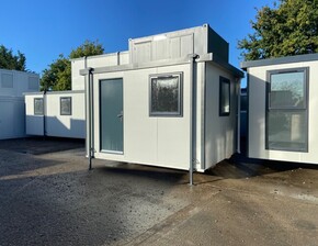 New 12ft x10ft Plastisol office